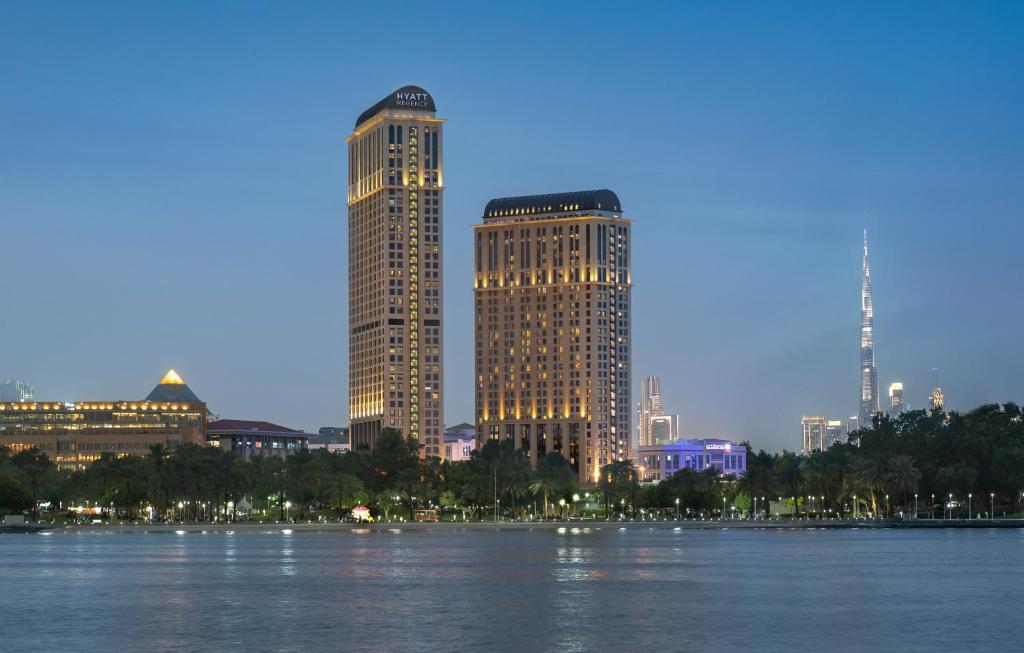 DUBAI FESTIVE DEALS