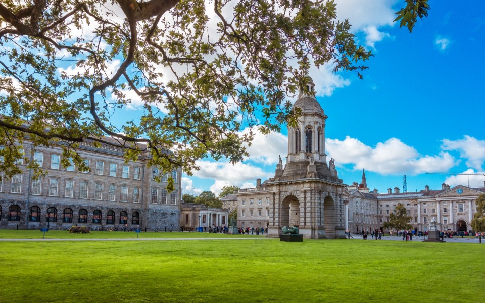 PARIS, ENGLAND, SCOTLAND & IRELAND EXPLORER
