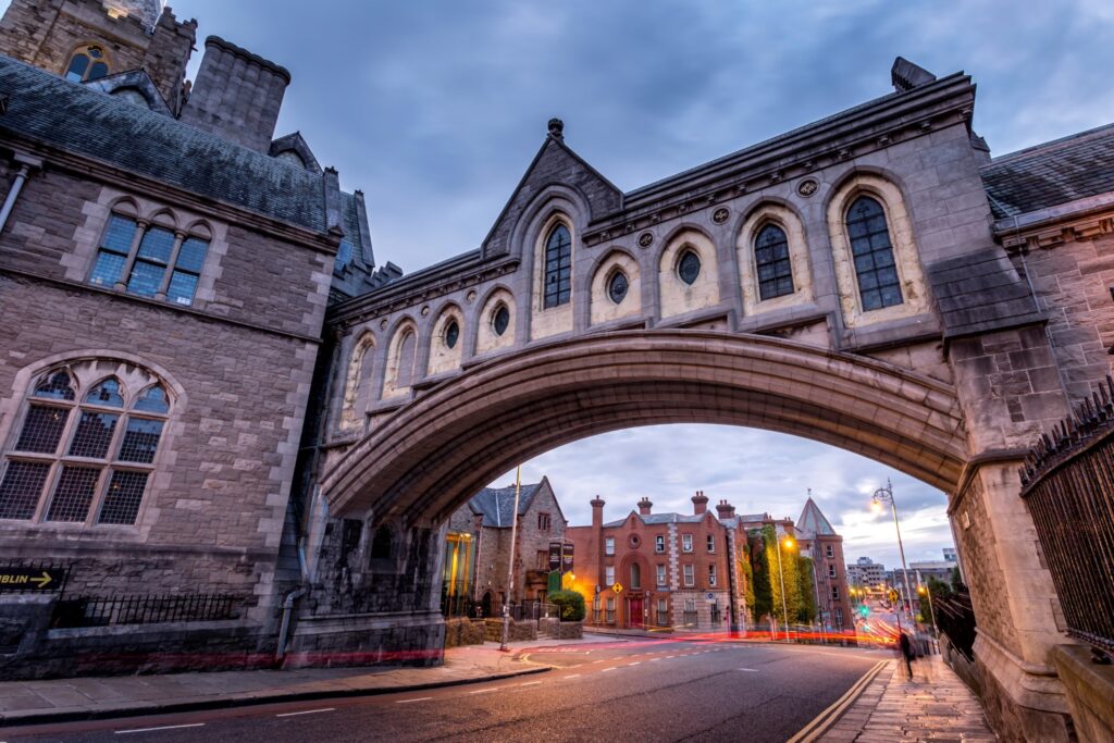 PARIS, ENGLAND, SCOTLAND & IRELAND EXPLORER