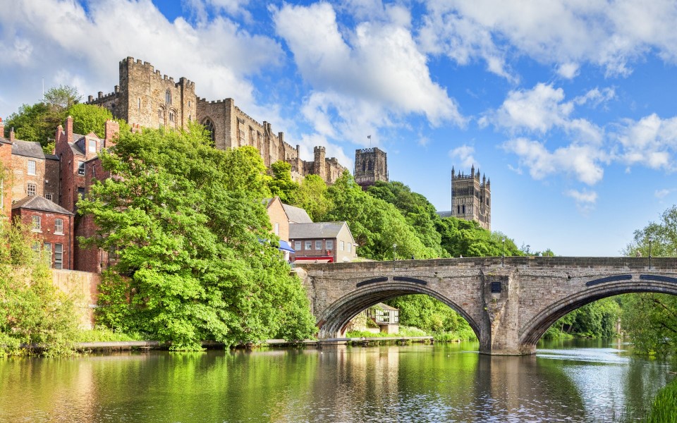 PARIS, ENGLAND, SCOTLAND & IRELAND EXPLORER